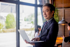 その転職エージェントってブラックエージェントじゃない？