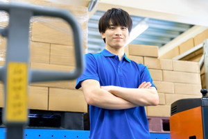 深夜に宅配便の仕分けバイト